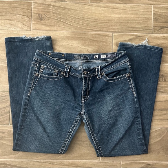Miss Me Boot Cut Jeans | Size 32 - Picture 3 of 7